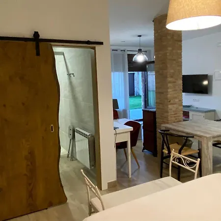 Rurales De Monfraguee Con Jacuzzi Daire *