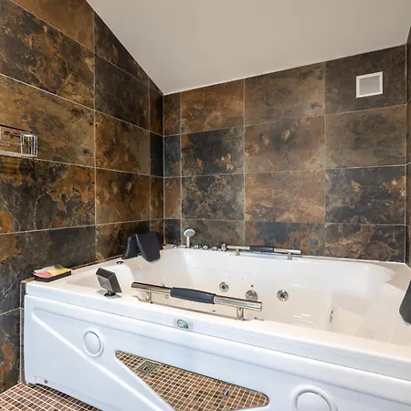 Rurales De Monfragüe Con Jacuzzi